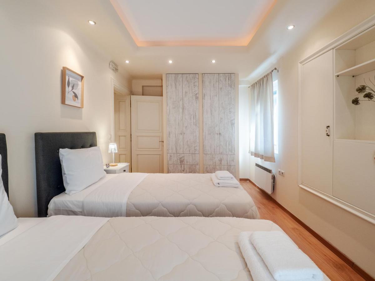 Aura Elegant Apartment Near Garitsa Bay Análipsis Buitenkant foto