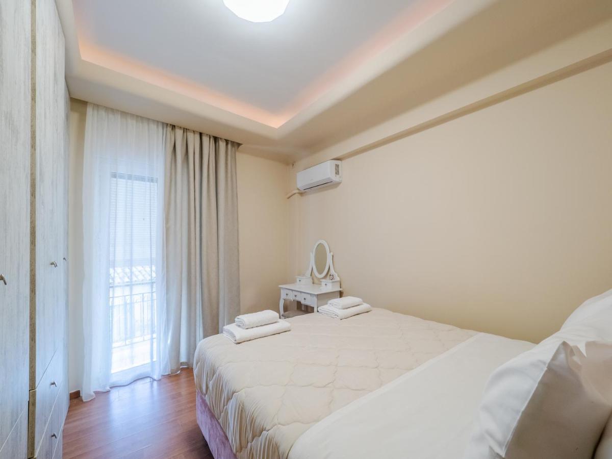Aura Elegant Apartment Near Garitsa Bay Análipsis Buitenkant foto