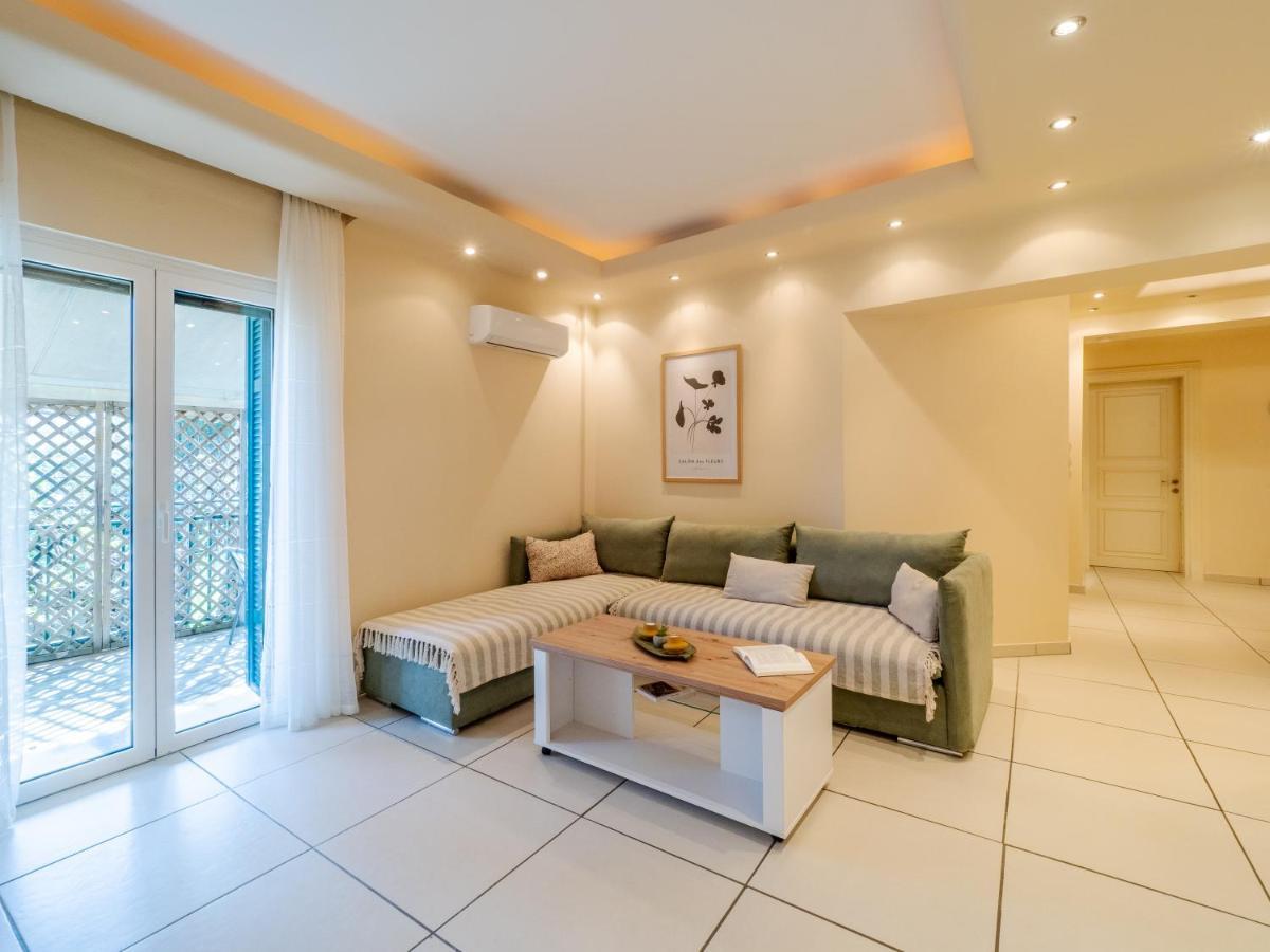 Aura Elegant Apartment Near Garitsa Bay Análipsis Buitenkant foto