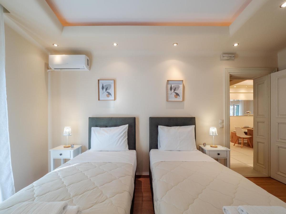 Aura Elegant Apartment Near Garitsa Bay Análipsis Buitenkant foto